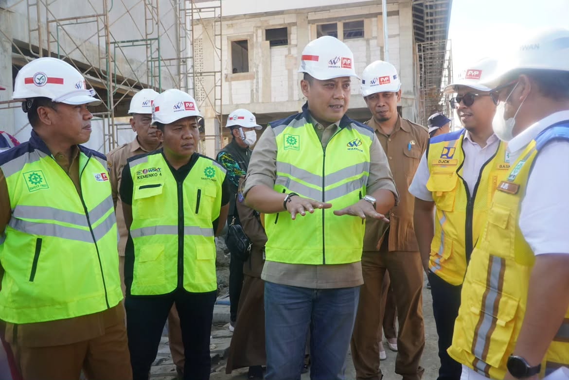 Sekolah Rakyat Jadi Pilar Baru Pemberantasan KemiskinanWakil Ketua Komisi V DPR RI Andi Iwan Da.heic